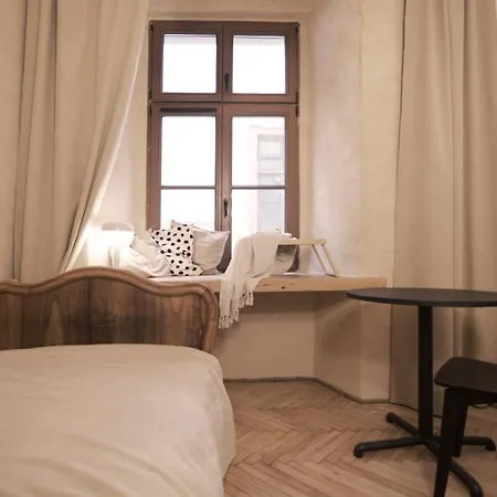Apartament Charming / Old Town Center *