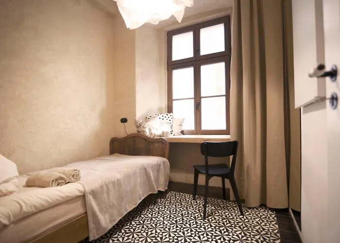 Charming / Old Town Center شقة *